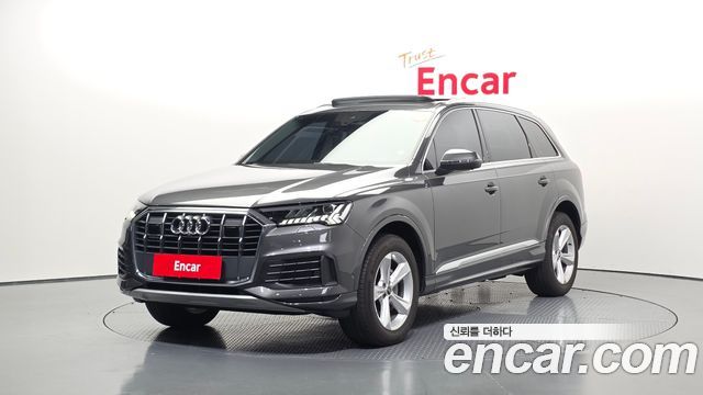Audi Q7 2021
