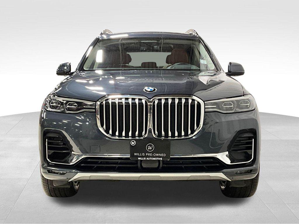 BMW X7 2022