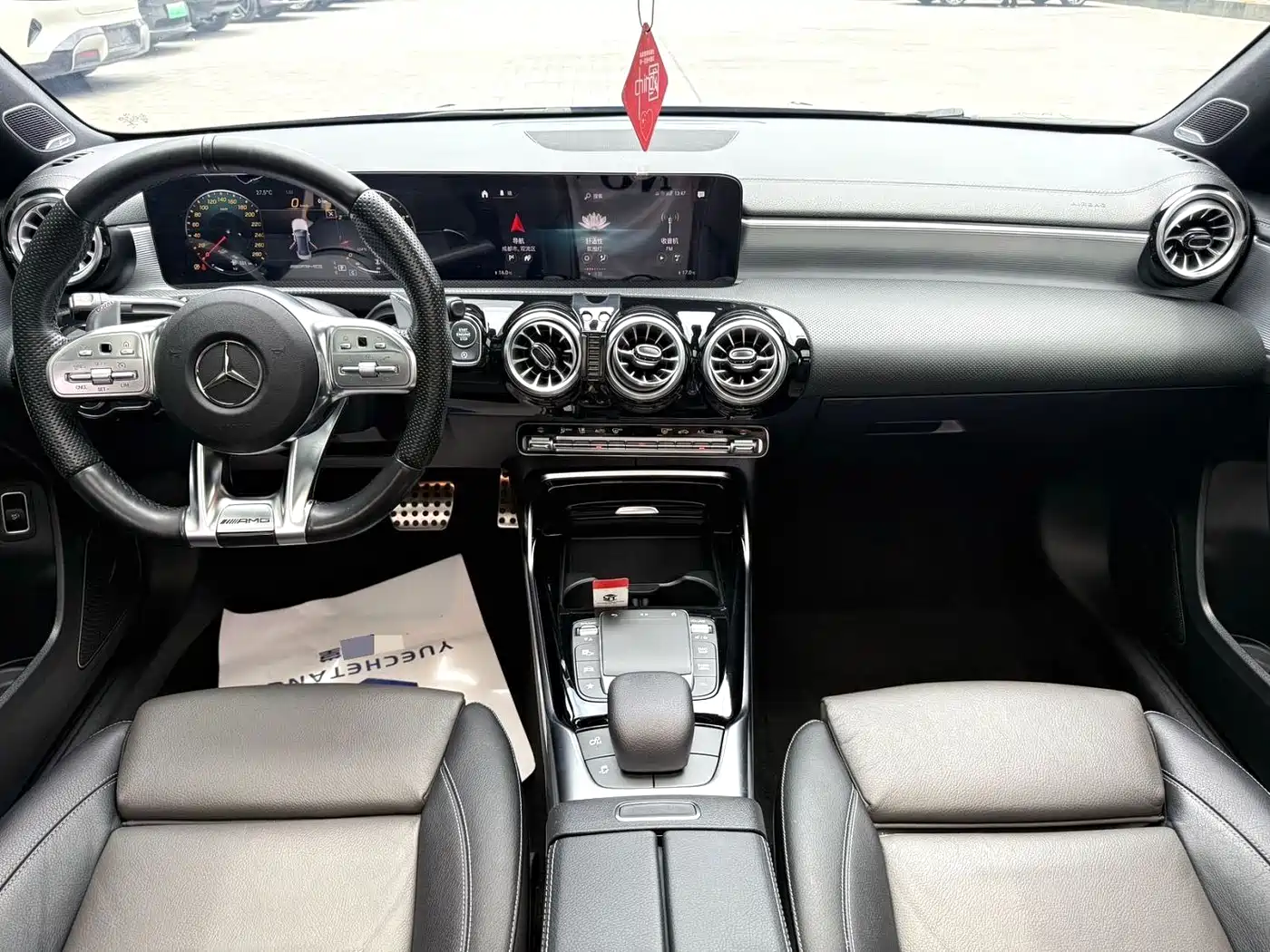 Mercedes-Benz A-Класс 2022
