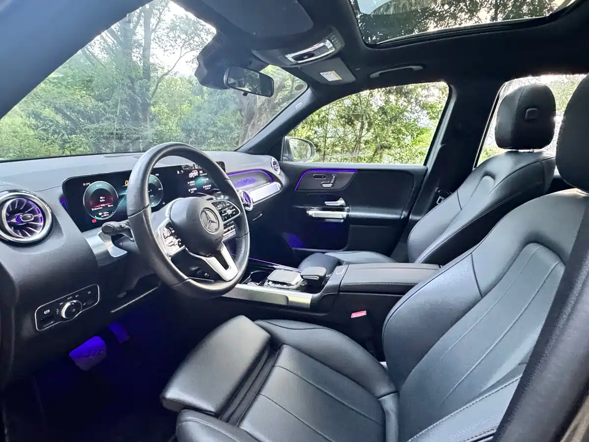Mercedes-Benz EQB 2024