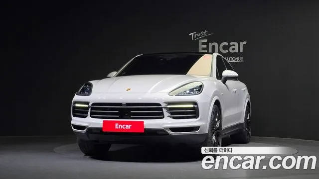 Porsche Cayenne 2023