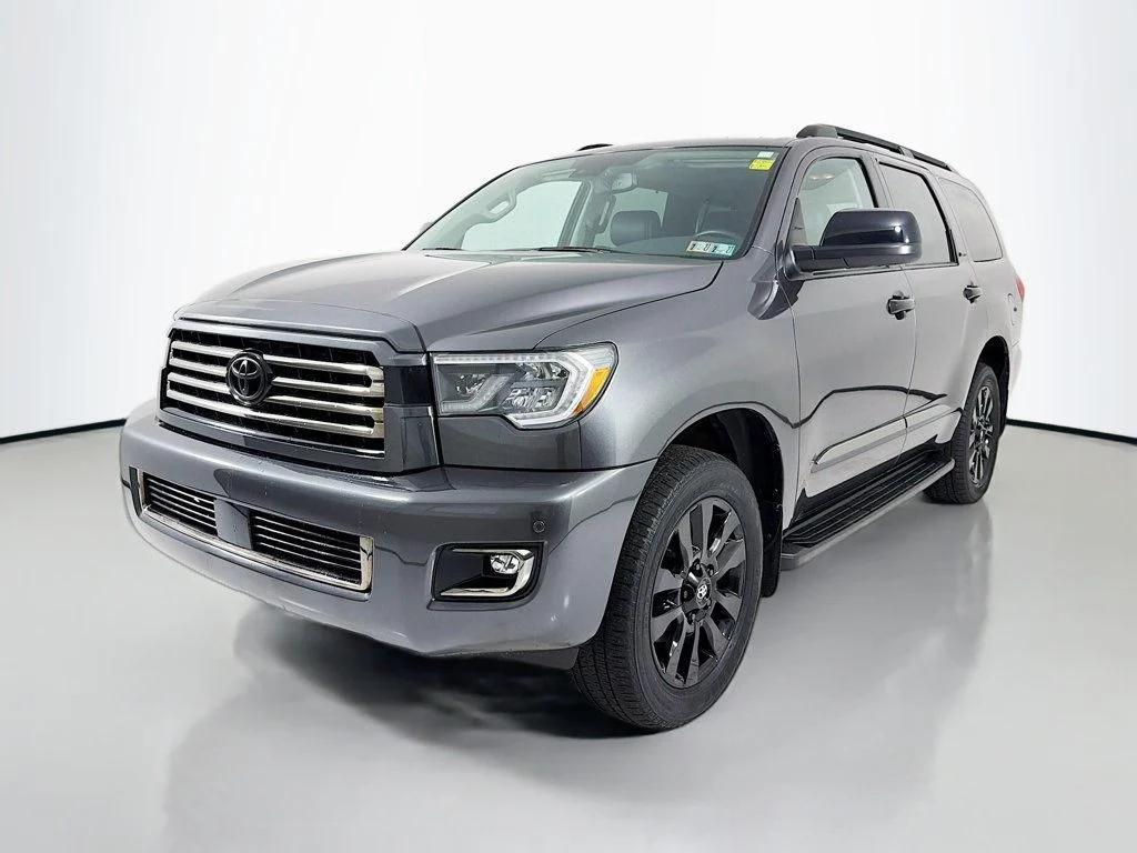 Toyota Sequoia 2021