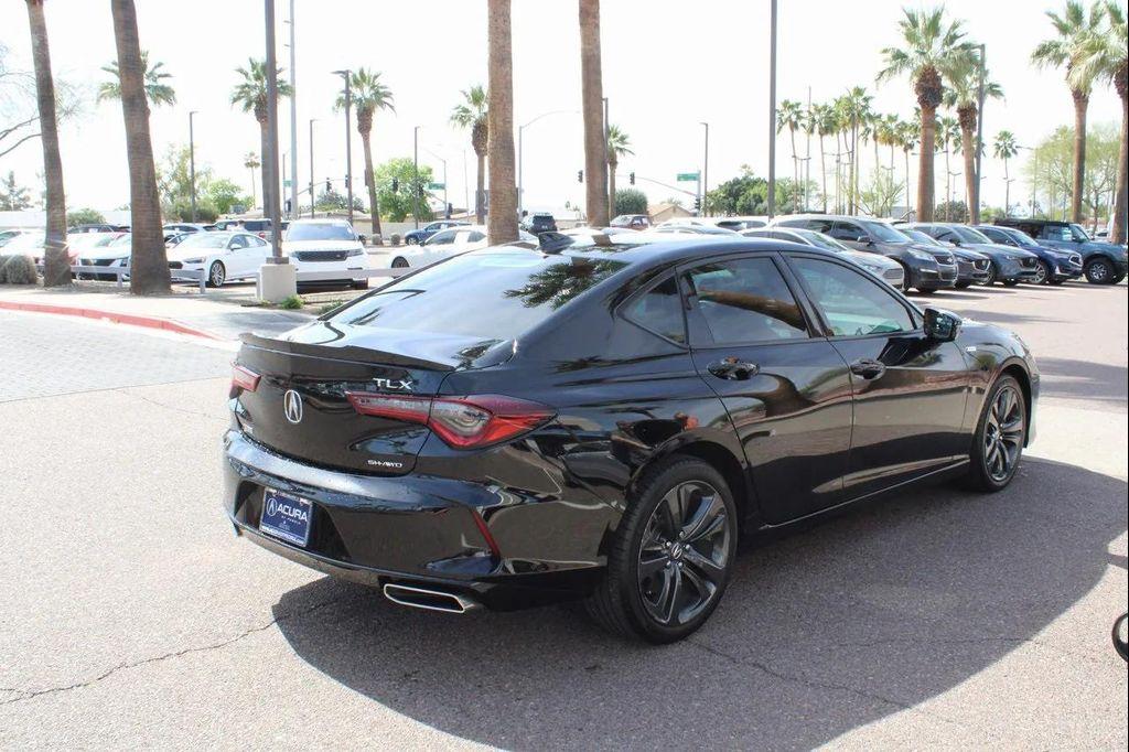 Acura TLX 2023
