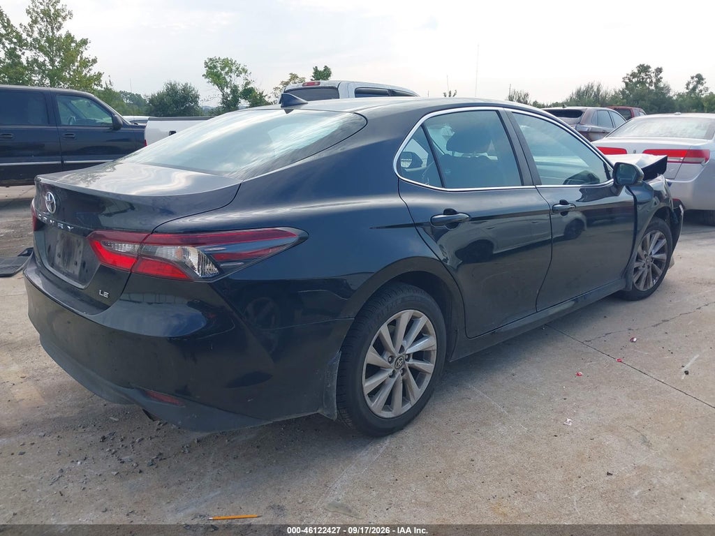 Toyota Camry 2024