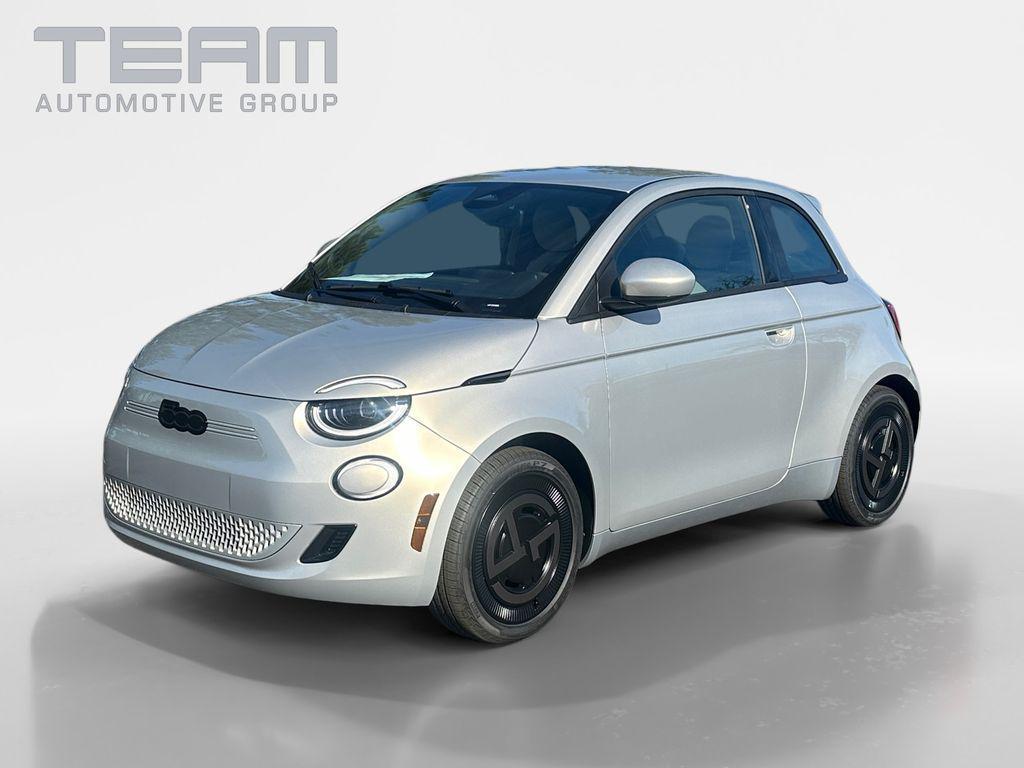 Fiat 500E 2025