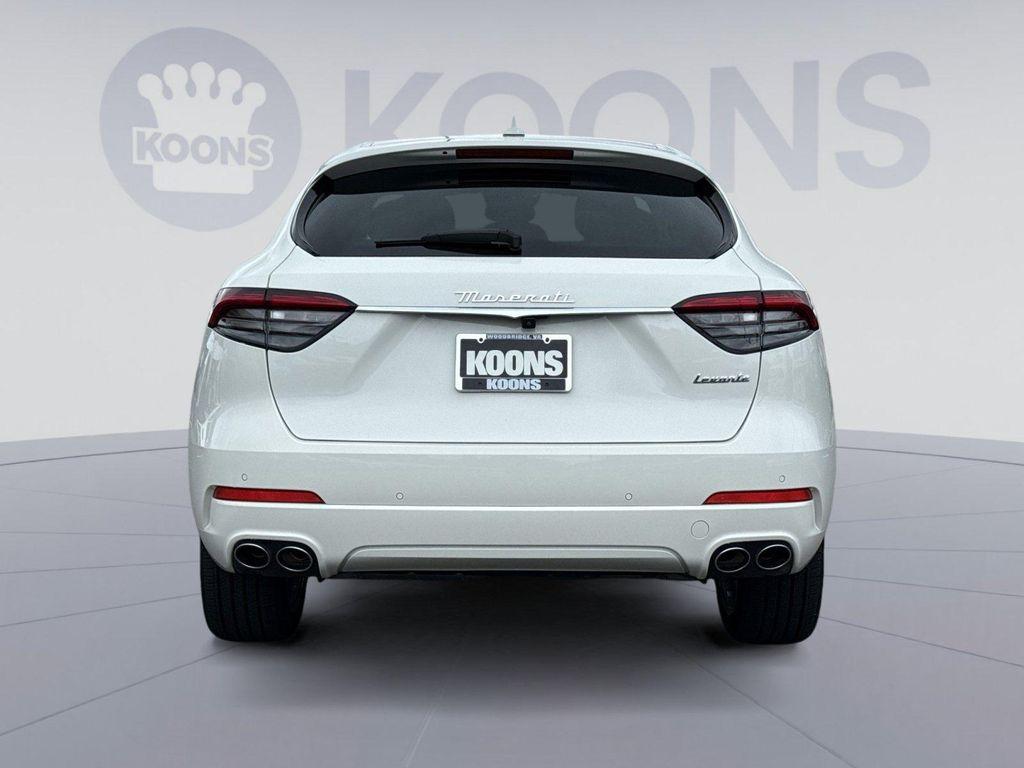 Maserati Levante 2022