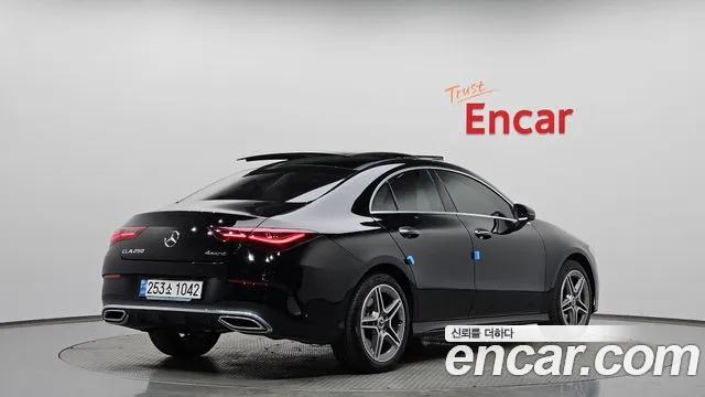 Mercedes-Benz CLA 2024