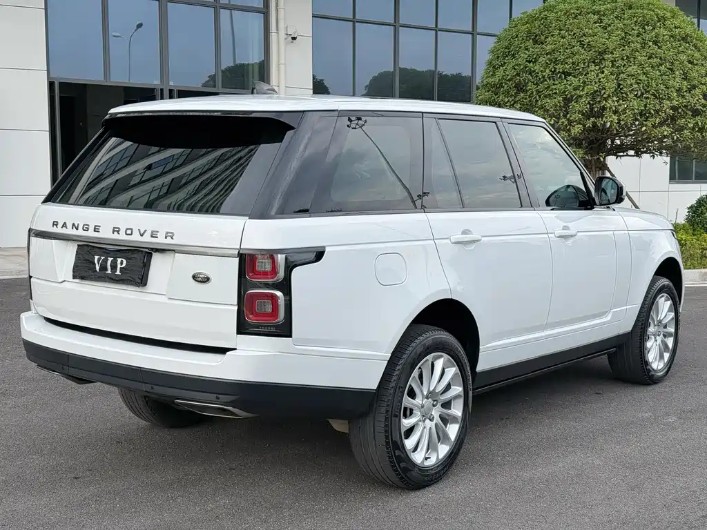 Land Rover Range Rover 2023