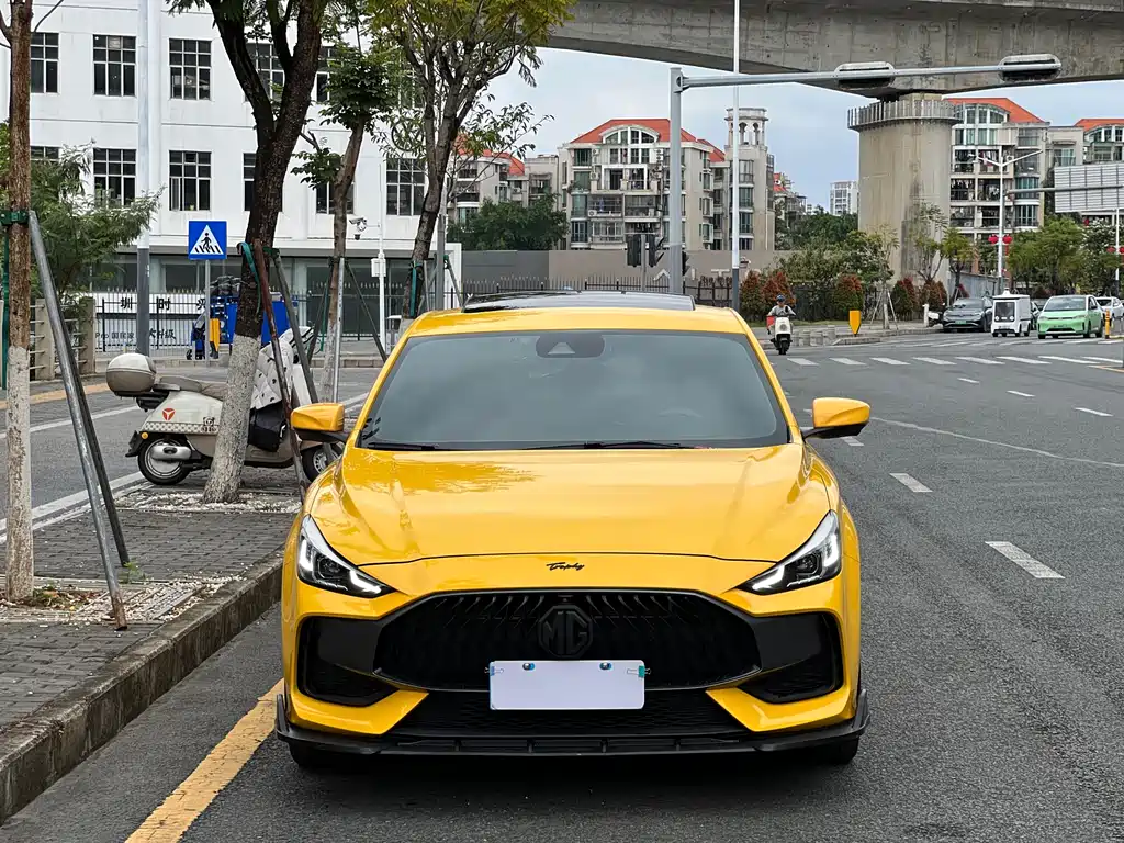 MG MG5 2021