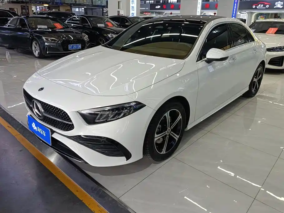 Mercedes-Benz A-Класс 2023