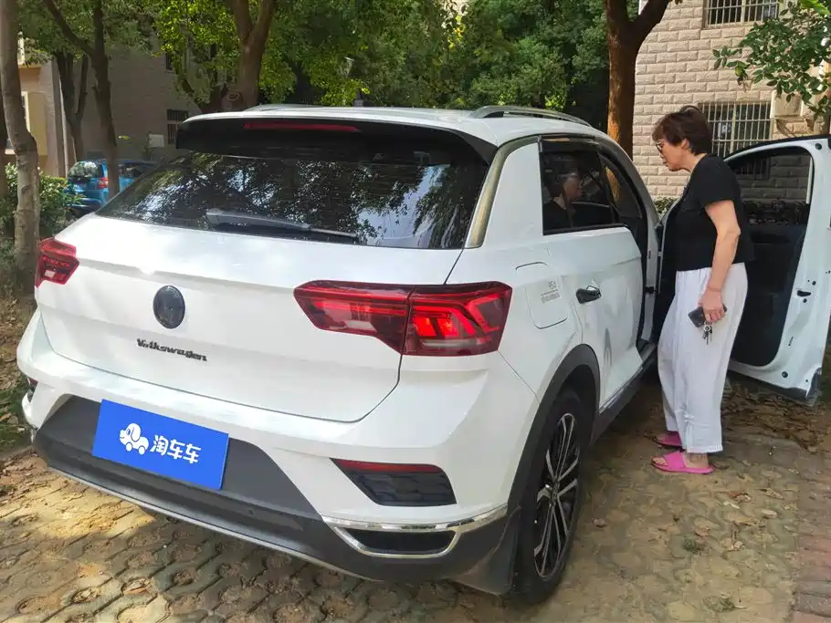 Volkswagen T-Roc 2021