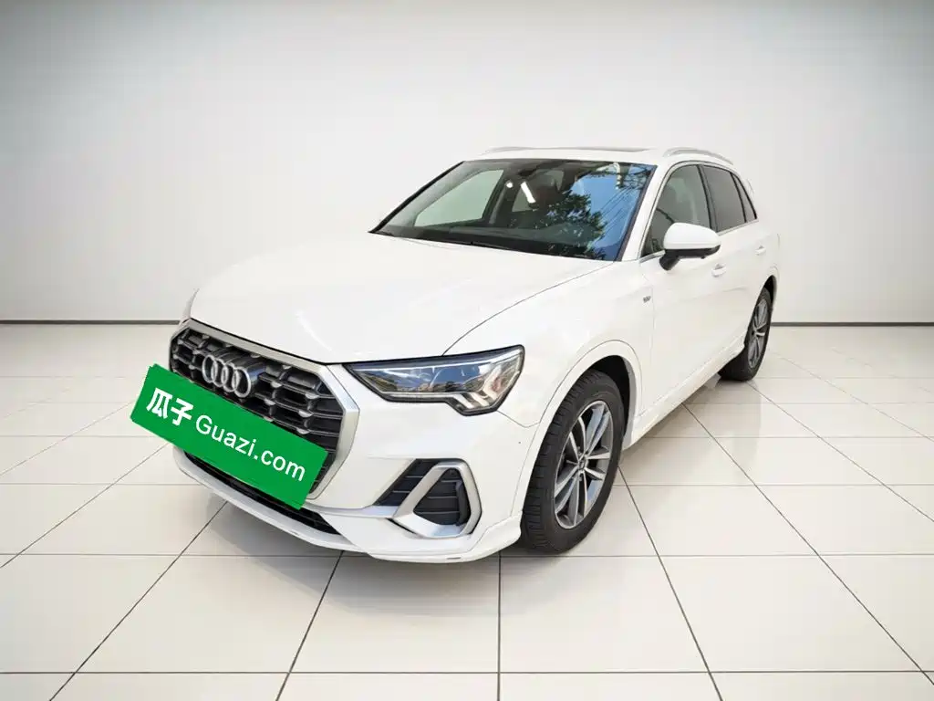 Audi Q3 2021