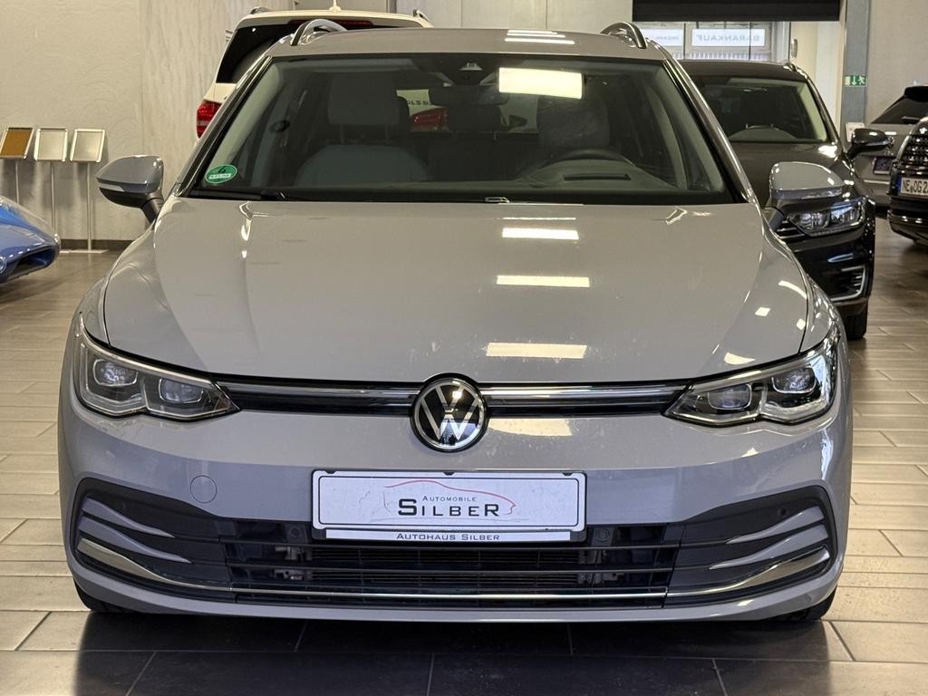 Volkswagen Golf 2021