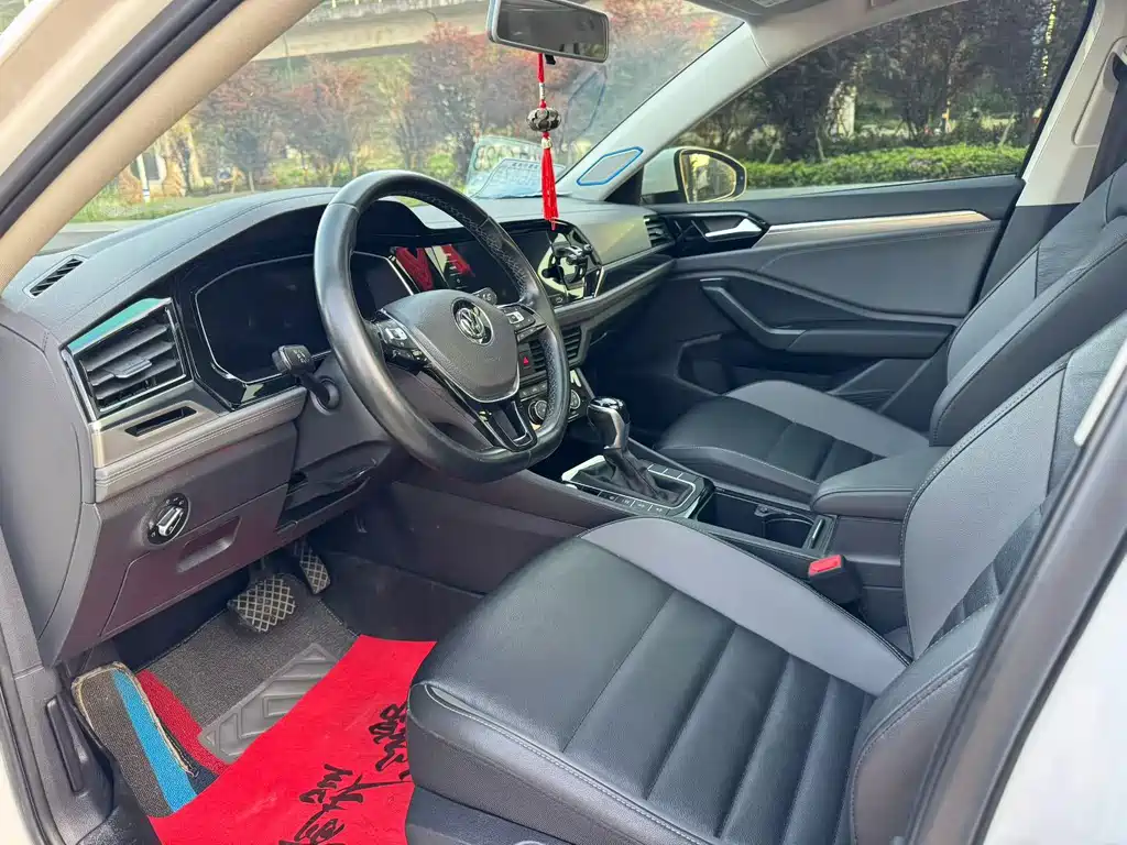 Volkswagen Jetta 2021