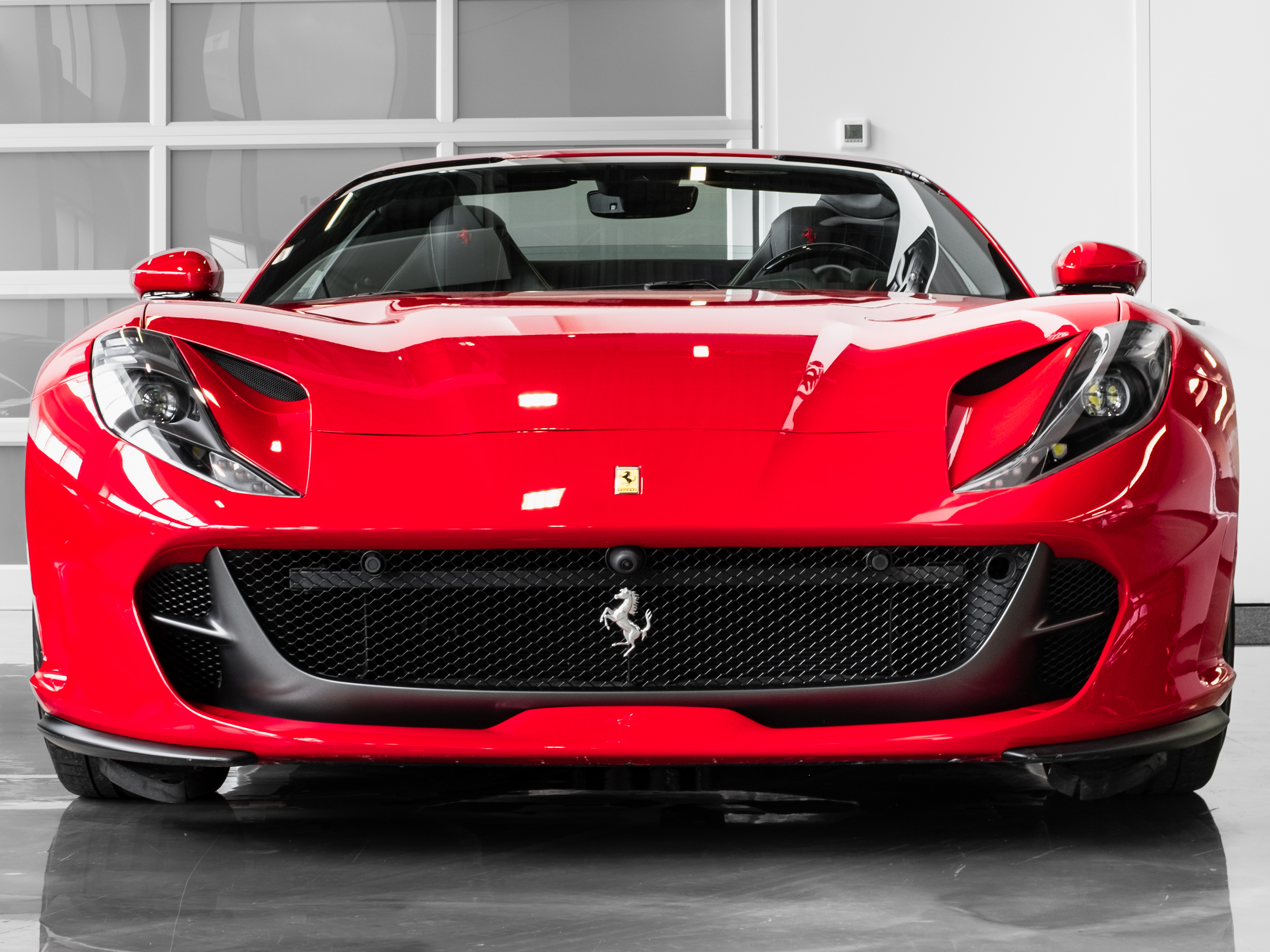 Ferrari 812 2021