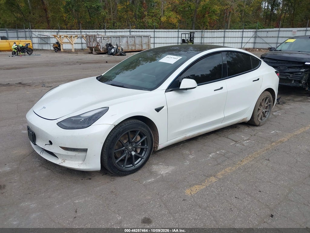 Tesla Model 3 2022