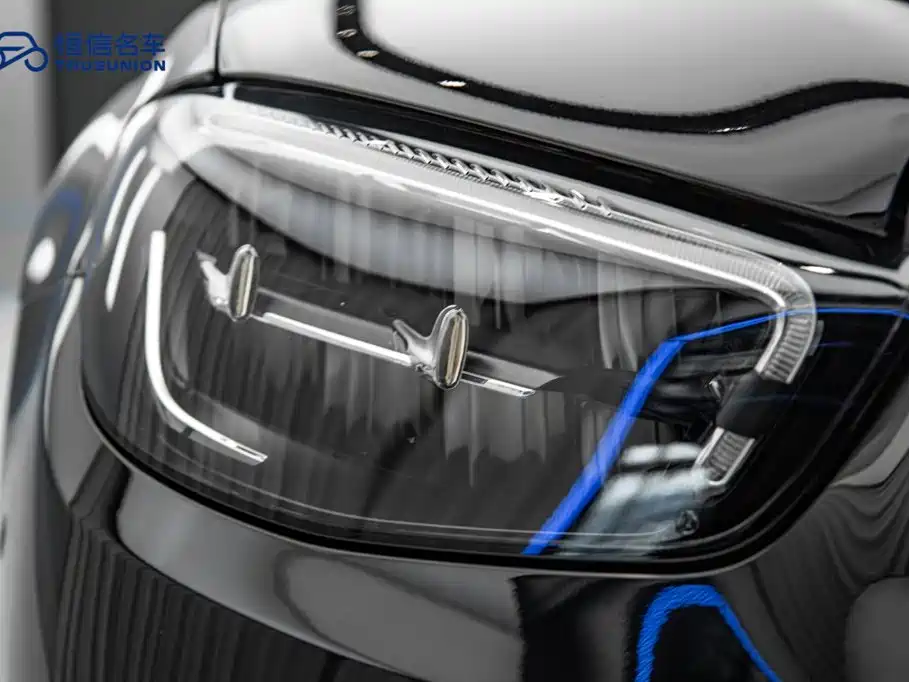 Mercedes-Benz E-Класс 2023
