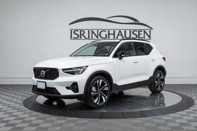 Volvo XC40 2023