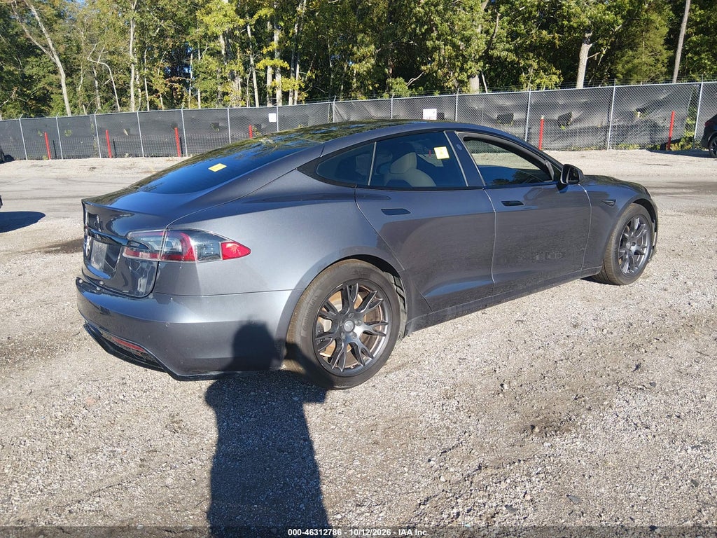 Tesla Model S 2021