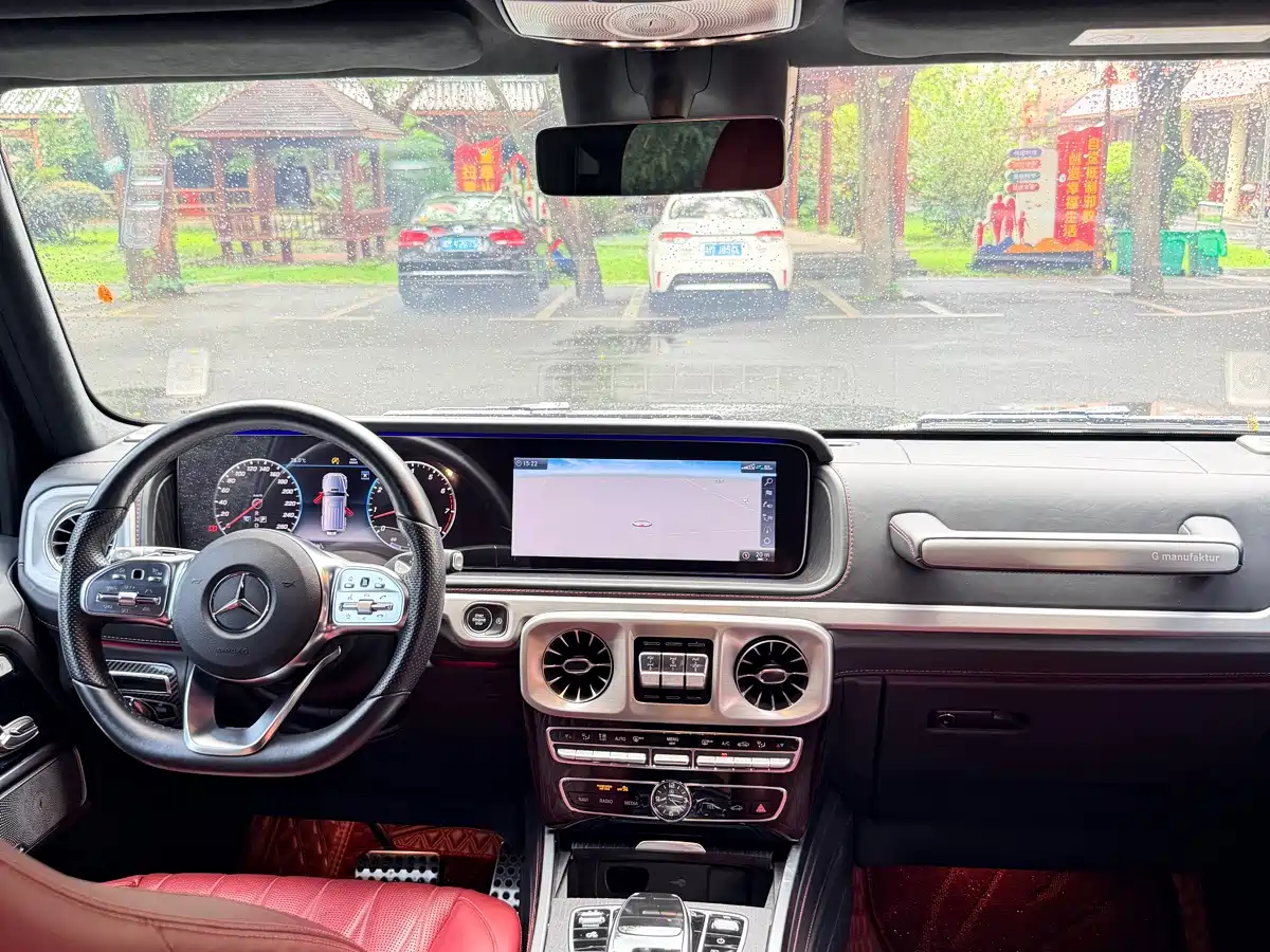 Mercedes-Benz G-Класс 2023