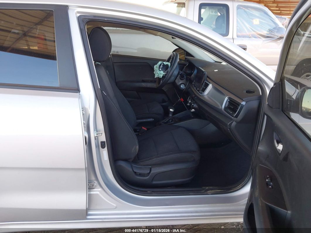 Kia Rio 2023