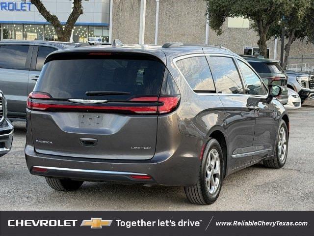 Chrysler Pacifica 2022