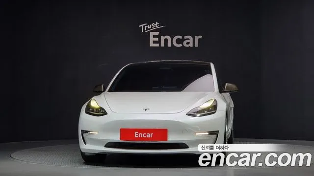 Tesla Model 3 2021