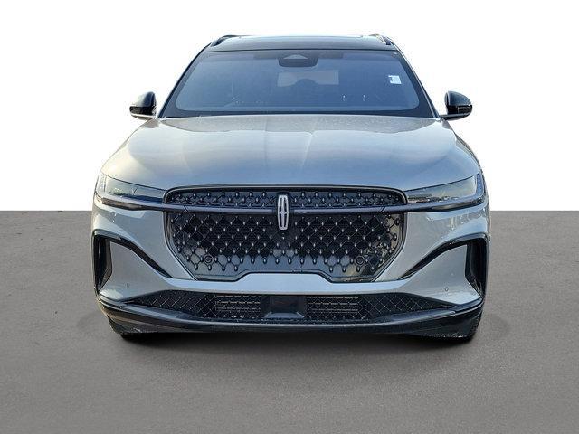Lincoln Nautilus 2024