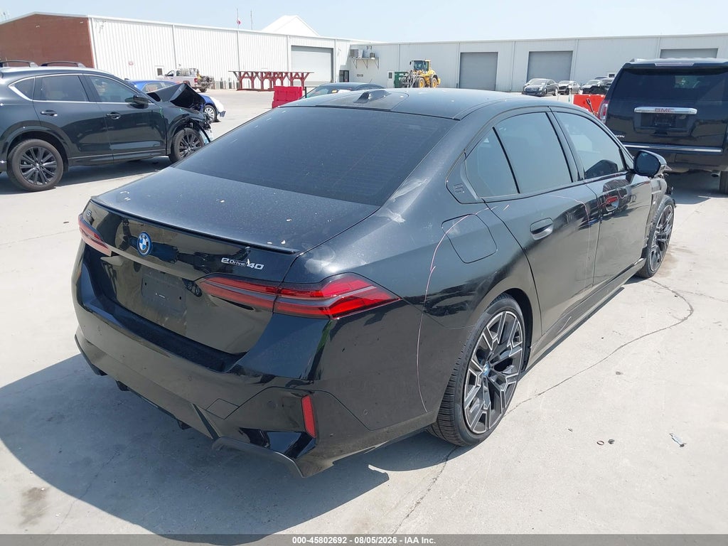 BMW i5 2025
