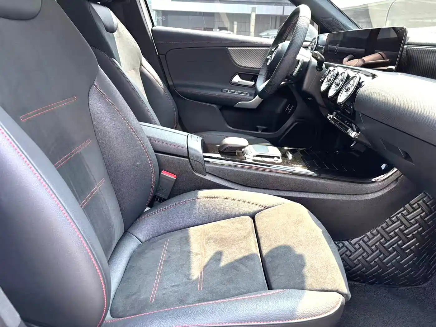 Mercedes-Benz A-Класс 2023