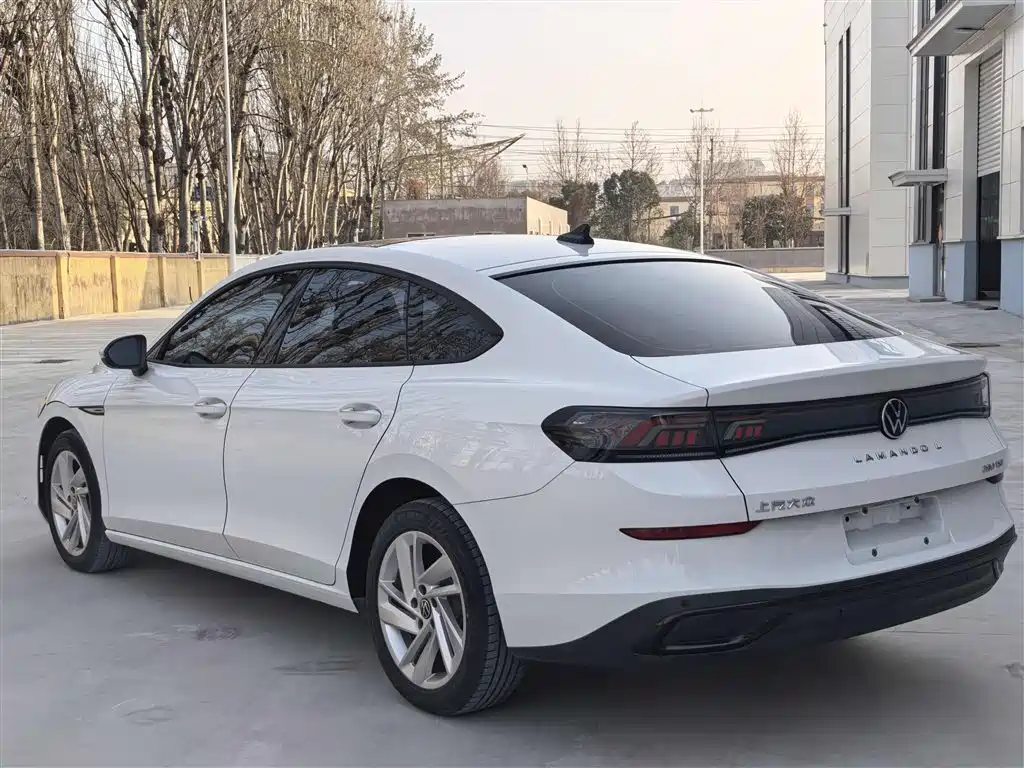 Volkswagen Lamando 2023