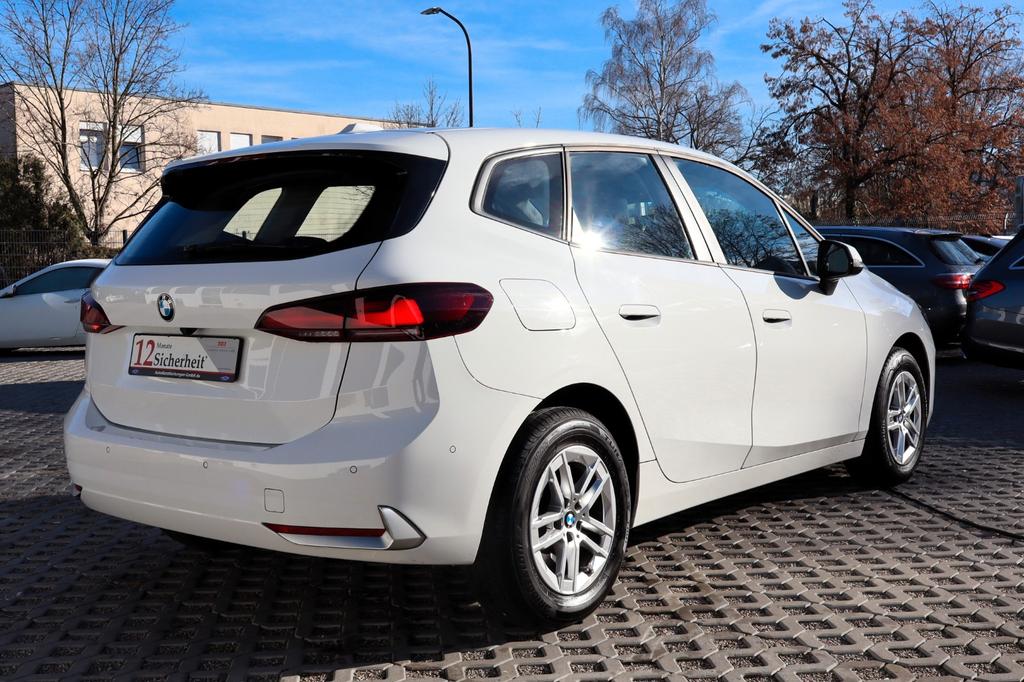 BMW 218 2022