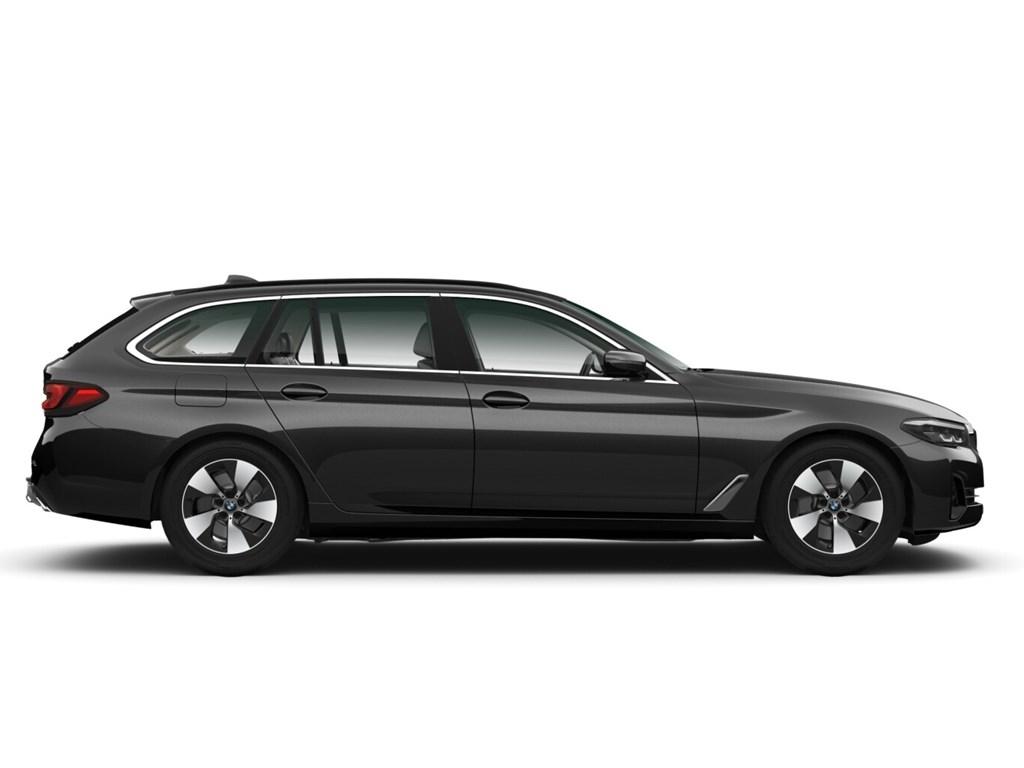 BMW 520 2022