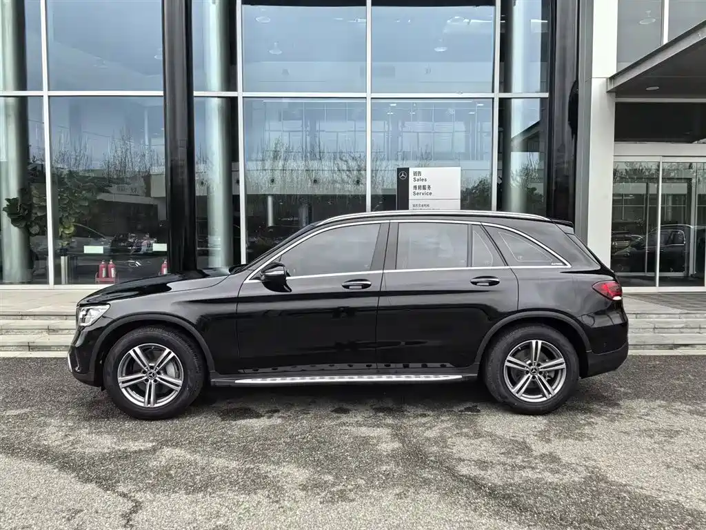 Mercedes-Benz GLC 2021