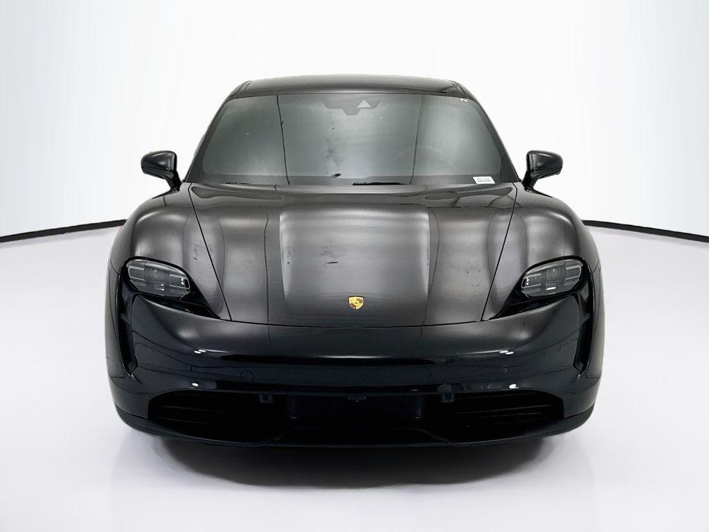 Porsche Taycan 2022
