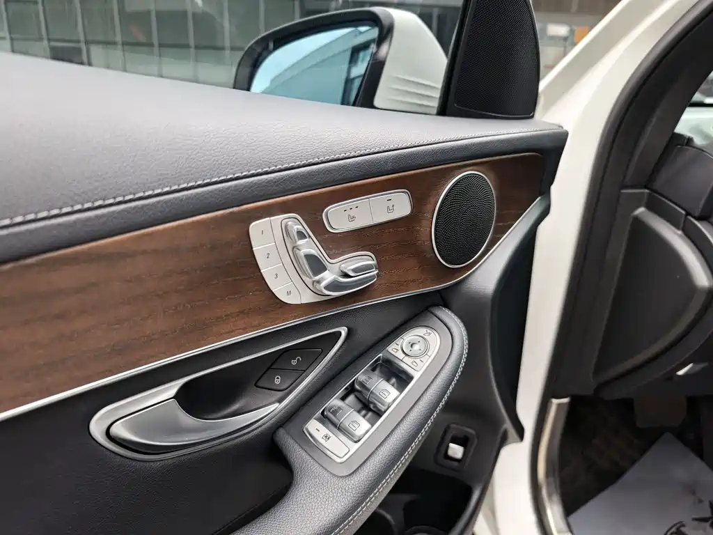 Mercedes-Benz GLC 2022