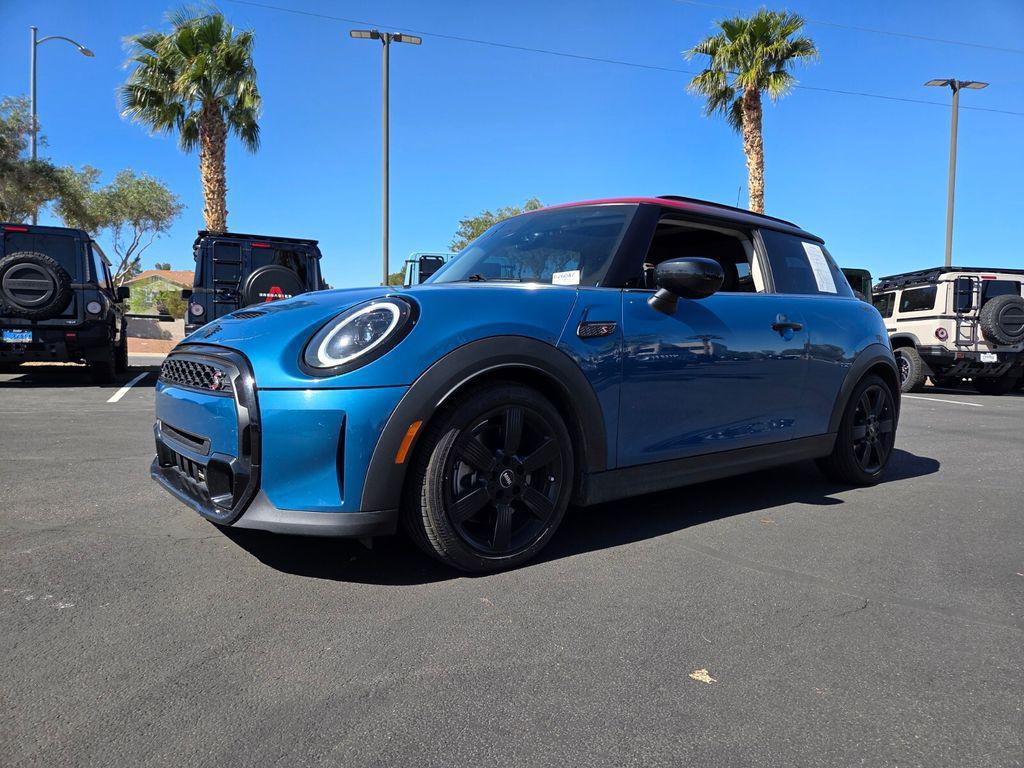 Mini Hardtop 2023