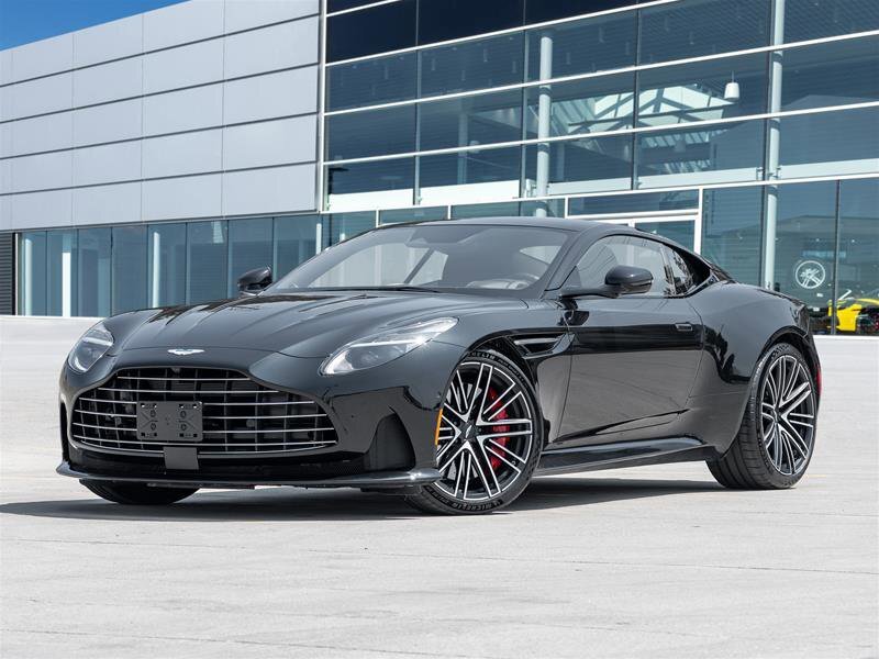 Aston Martin DB12 2024