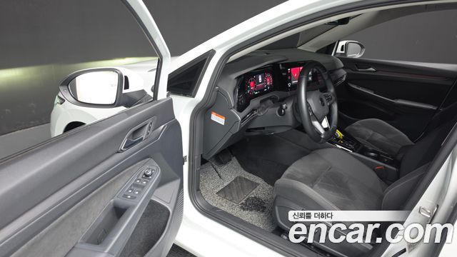 Volkswagen Golf 2023