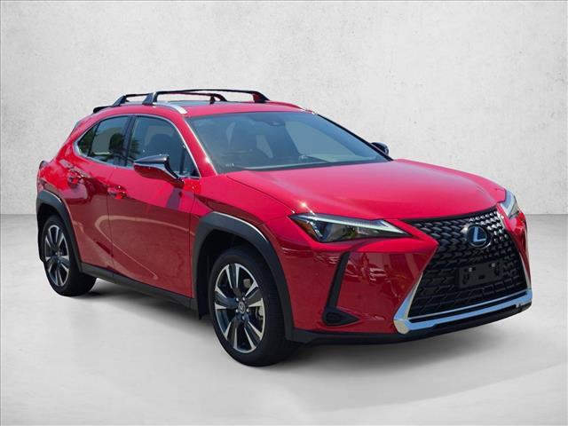 Lexus UX 2024