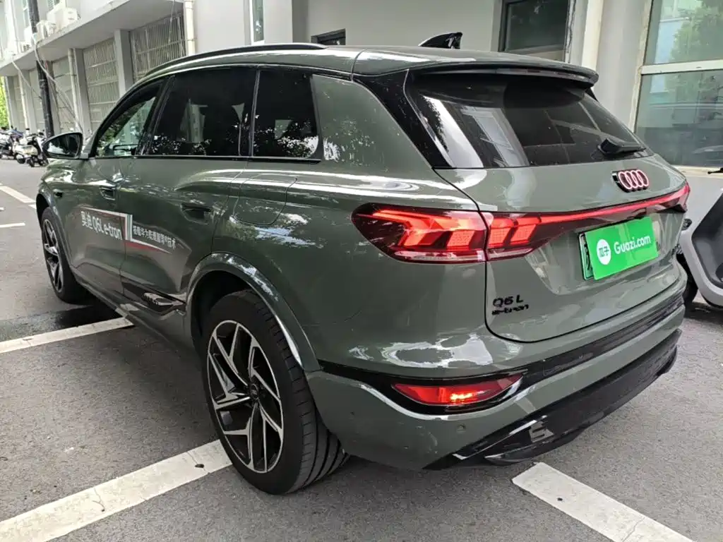 Audi e-tron 2026
