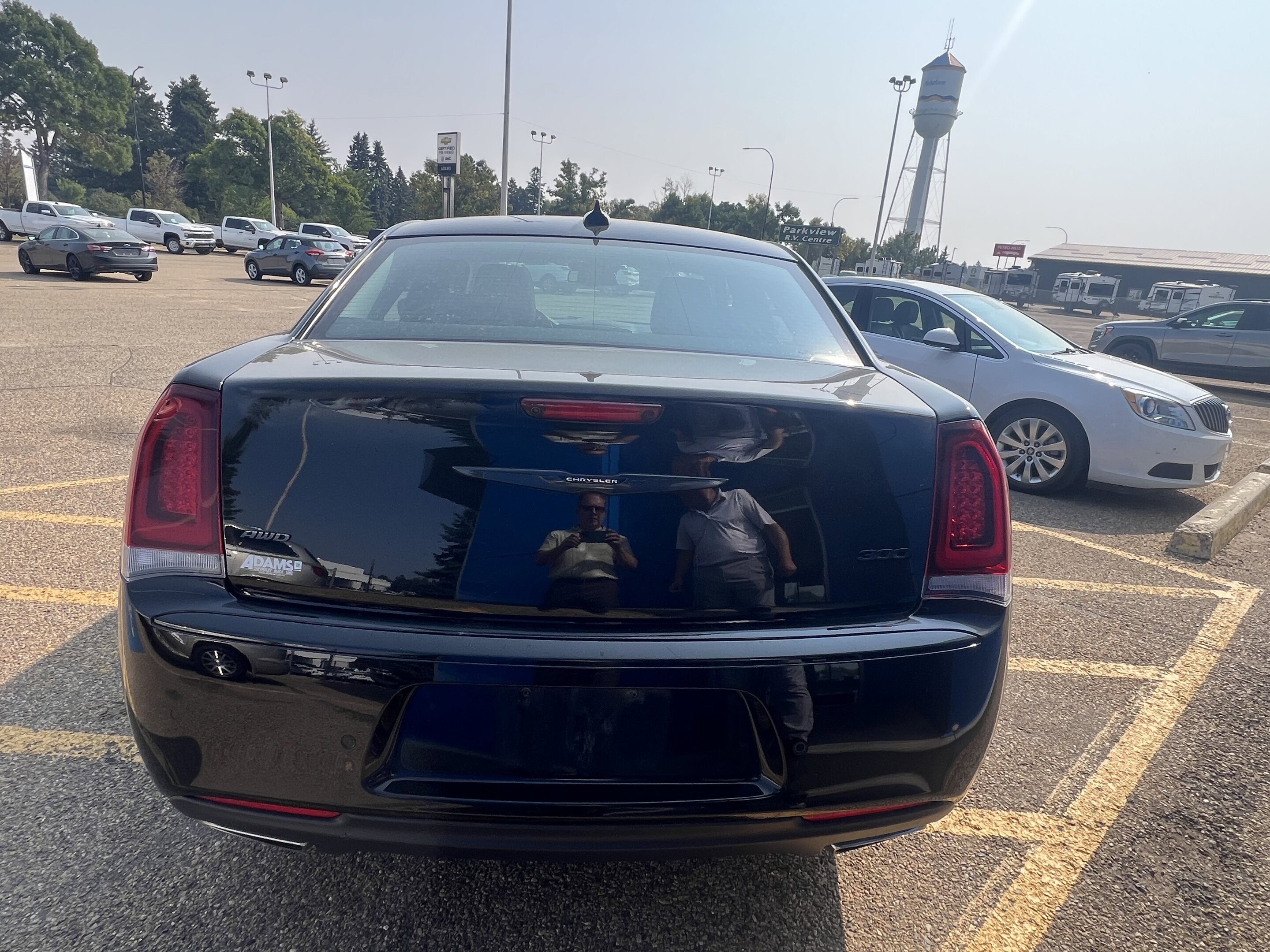 Chrysler 300 2023