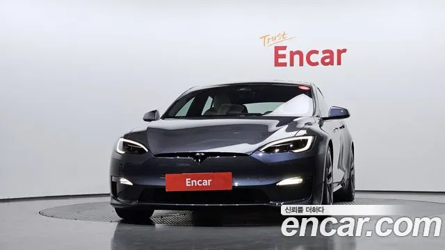 Tesla Model S 2023