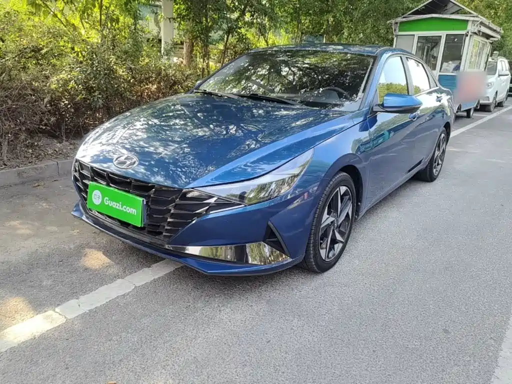 Hyundai Elantra 2021