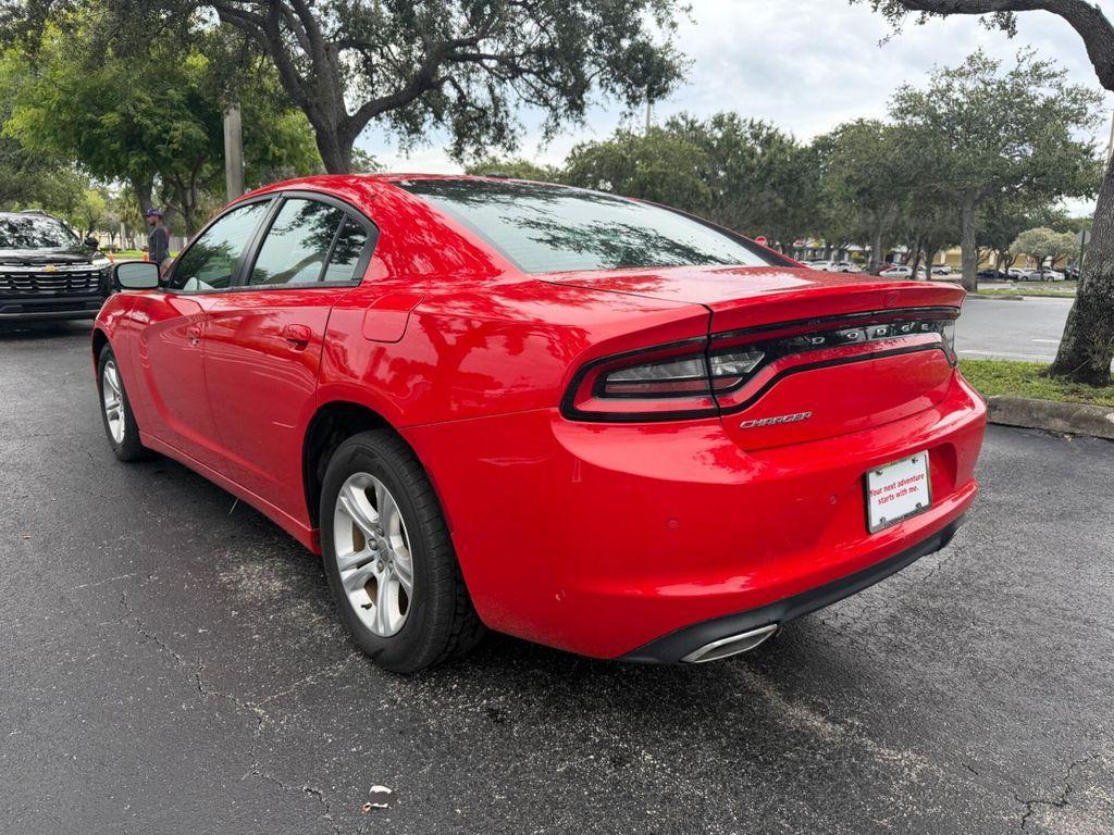Dodge Charger 2021