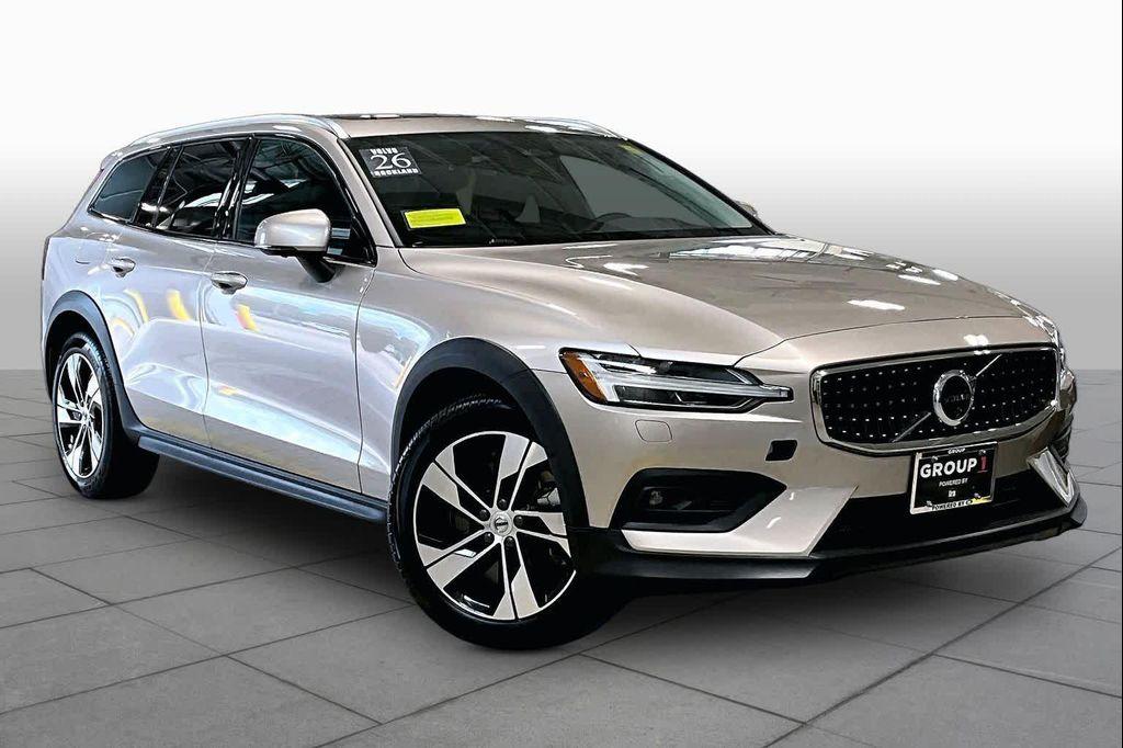 Volvo V60 Cross Country 2026