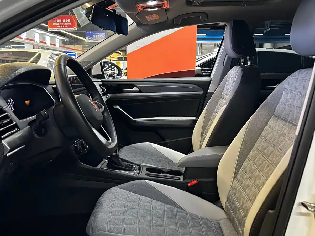 Volkswagen Lavida 2022