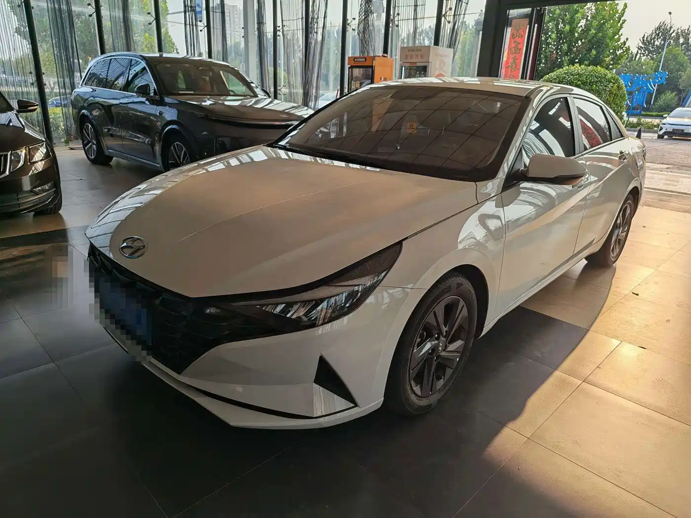 Hyundai Elantra 2024