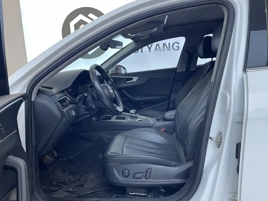 Audi A4 2022