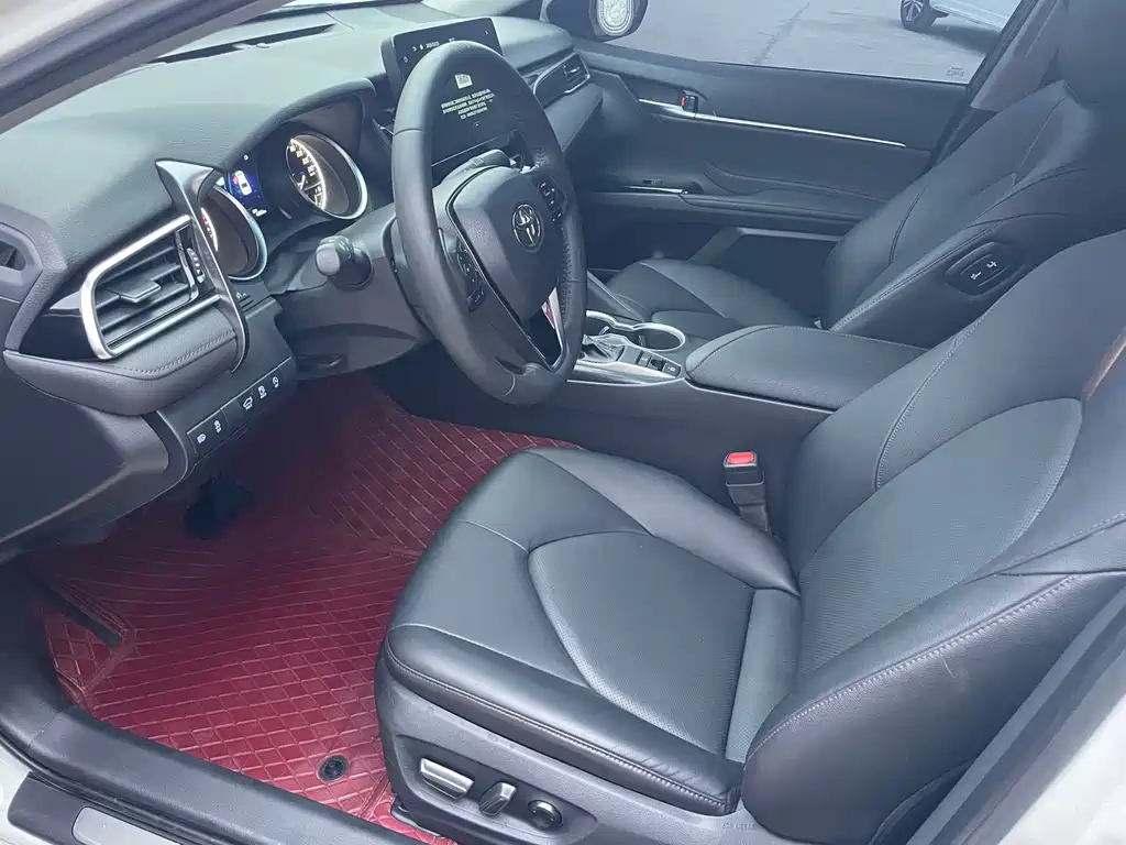 Toyota Camry 2023
